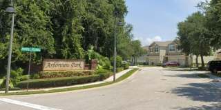 Arborview Park Townhouse close to UCF located in Oviedo (2 bed /2 1/2 bath) Gallery 1