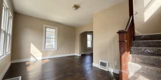 1330 West Hillsdale Street Gallery 4