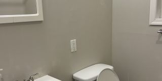 1902 Franklin Ave Gallery 6