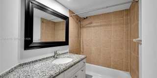 906 Twin Lakes Dr 906 Twin Lakes Dr Gallery 15