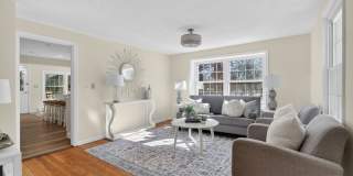 39 Soundview Ave Gallery 1