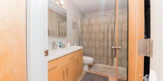 2300 W Wabansia Gallery 7