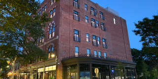 Red Oak at 83 Hanover Street Gallery 26