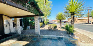 Desert Atrium - Studios, 1 Bedrooms and 2 Bedrooms in Great Location! Community Pool! Gallery 27