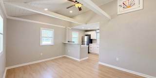 13207 3rd Street East - 6 Gallery 8
