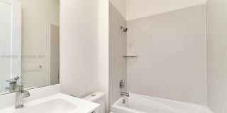 10447 NW 66th St Gallery 22