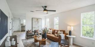 Hill Country Duplex - 1/2 Acre - Oak Hill -  Cool 2Bd 1.5 BA - Totally Remodeled - Carport - $1700 Gallery 4