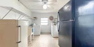 192 SW 62nd Ter Gallery 44
