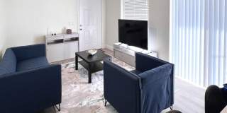 2414 CENTER AVENUE Gallery 1