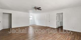 2038 Avon Drive Gallery 15