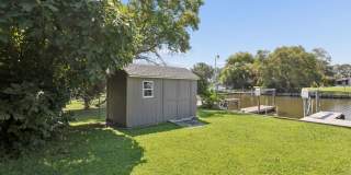 **WATERFRONT RENTAL WITH DEEP WATER ACCESS in Grandview Shores!** Gallery 40