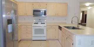 Beautifully Maintained Fully Furnished Home – Move-In Ready! Gallery 9