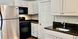 Graduate Hospital 3bd/1/5bth Charmer Gallery 6