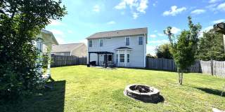 Minutes to the Beach! Conveniently located between Jacksonville & Wilmington Gallery 38