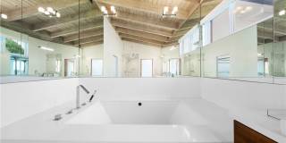 31654 Broad Beach Road Gallery 32