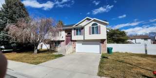 Immaculate Fully Remodeled Orem Home for Rent Gallery 34