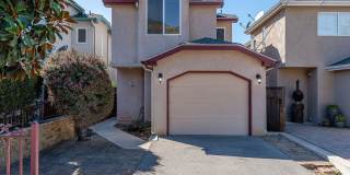 Well maintained 2 bedroom home Well maintained 2 bedroom home Gallery 1