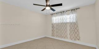 681 S Hollybrook Dr Gallery 11