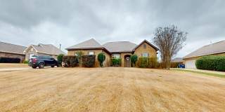 Charming 4 bedroom, 2 bath located in Redland School District Gallery 1