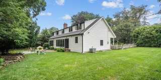 107 Highland Avenue Gallery 25