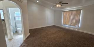Beautiful, Huge 3 Bedroom in JT!! Gallery 10