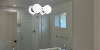 Newly renovated 2 bedroom 2 bathroom in a great location Gallery 12