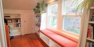 Quintessential Greenlake 4 Bed 3 Bath Home Gallery 18