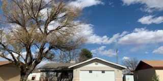 Beautiful  3 bedroom, 2 bath home with 2 car garage. Gallery 1