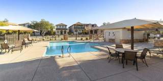 2930 N RAVEN -- Gallery 41
