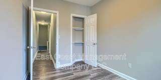 2408 Llewelyn Ave Gallery 11