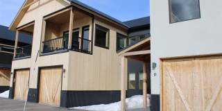 Elk Valley Escape Gallery 1