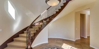 Beautiful 4 bedroom, 4.5 bathroom Home in the Varadero Community Gallery 10