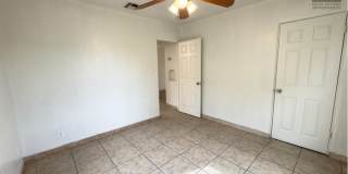 2517 East Culver Street Gallery 21
