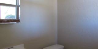 Pet Friendly Home! Gallery 23