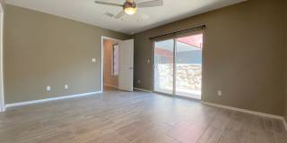 West El Paso 4bed/3.5bath Townhome Gallery 17