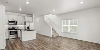 521 West Pickens Road Gallery 9