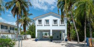 251 Bougainvillea Street Gallery 1