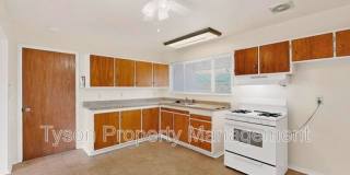 3503 Montclaire NE Gallery 10