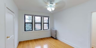 Ellis Court Gallery 17