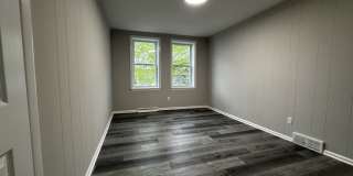 45-51 Cowles Street Gallery 20