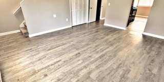 Avalon Cove Townhomes Gallery 18