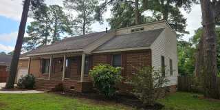 445 West Chickasaw Road Gallery 1