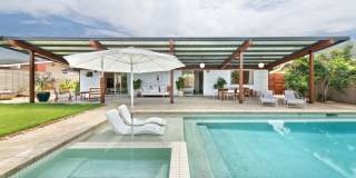 A Fully Furnished Modern Portfolio Home with a Large Backyard Oasis & 3 Comfortable Bedrooms! Gallery 21
