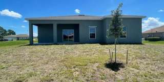 Coming Soon!   4/2 Single Family Home Gallery 33