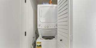 1931 NE 2nd Street Gallery 17