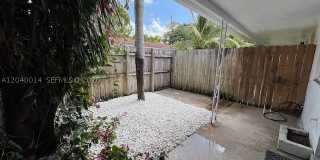 590 NW 40th Ct 590 NW 40th Ct Gallery 4