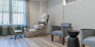 Acclaim at Cary Pointe - 62+ Active Adult Gallery 25