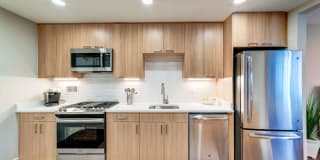 Crystal Square Gallery 1