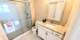 SHORT TERM TURNKEY FURNISHED DOWNTOWN AT THE RENAISSANCE Gallery 15