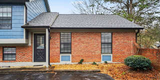 1205 Natchez Trce Southwest - A Gallery 1